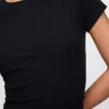Modern ribbad T-shirt