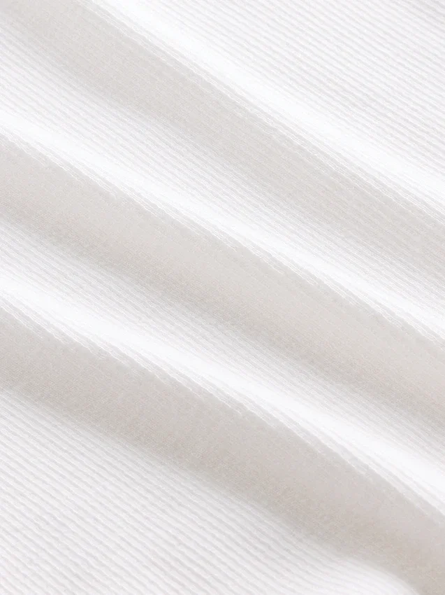 Modern ribbad T-shirt