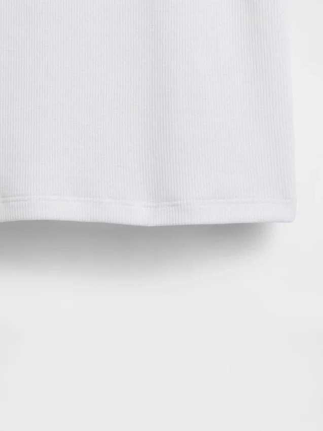 Modern ribbad T-shirt
