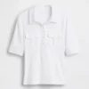 Modern T-shirt med halvlånga ärmar