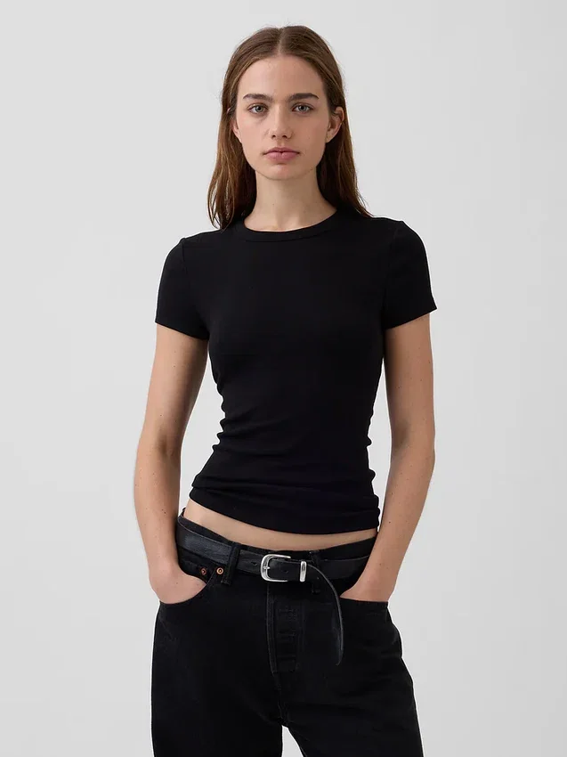Modern T-shirt med rund hals