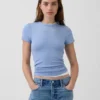 Modern T-shirt med rund hals