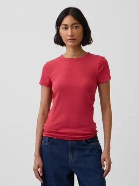 Modern T-shirt med rund hals