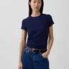 Modern T-shirt med rund hals