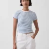 Modern T-shirt med rund hals