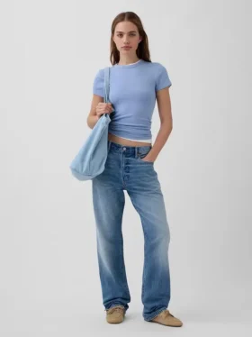 Modern T-shirt med rund hals