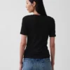 Modern T-shirt med rund hals