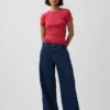 Modern T-shirt med rund hals