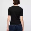 Modern T-shirt med rund hals