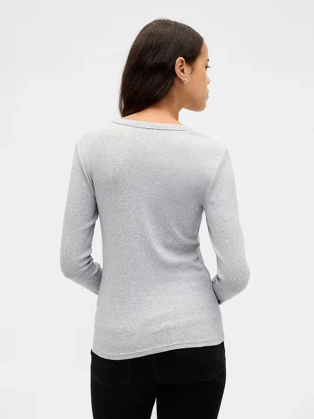 Modern T-shirt med rund hals