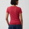 Modern T-shirt med rund hals