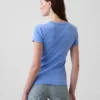 Modern T-shirt med rund hals