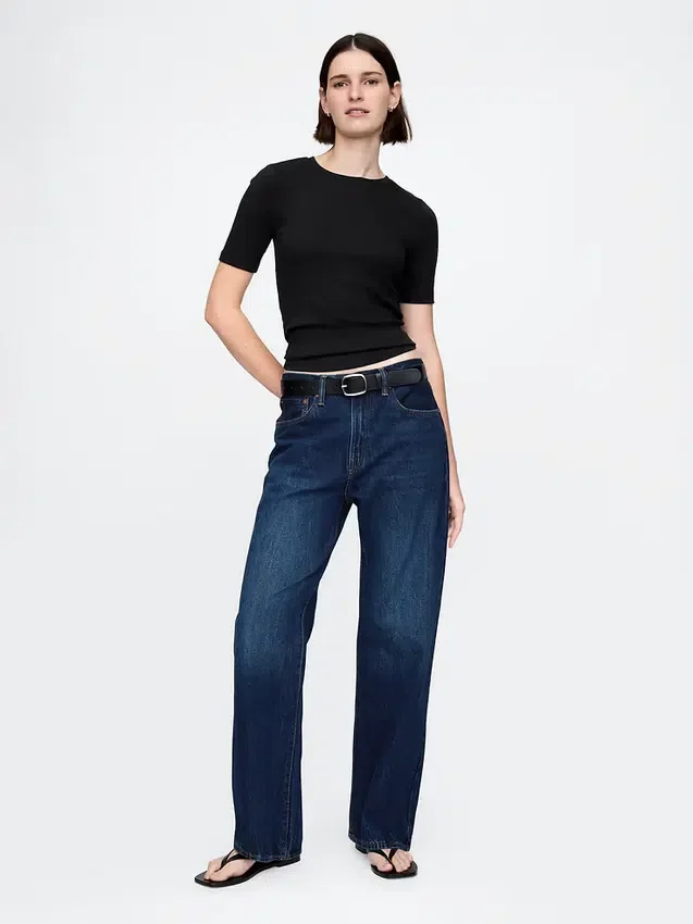 Modern T-shirt med rund hals
