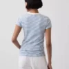 Modern T-shirt med rund hals