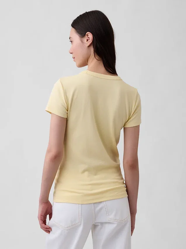 Modern T-shirt med rund hals