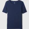 Modern T-shirt med rund hals