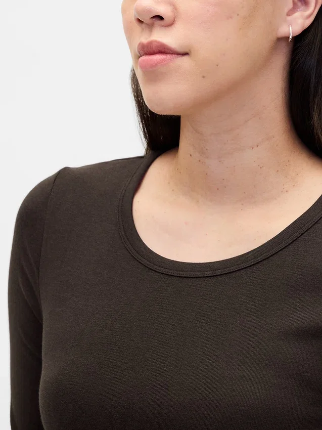 Modern T-shirt med rund hals för gravida