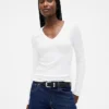Modern T-shirt med V-ringning