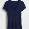 Modern T-shirt med V-ringning
