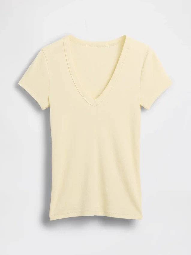 Modern T-shirt med V-ringning