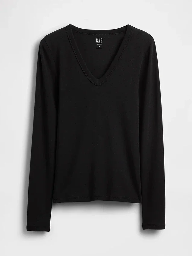 Modern T-shirt med V-ringning