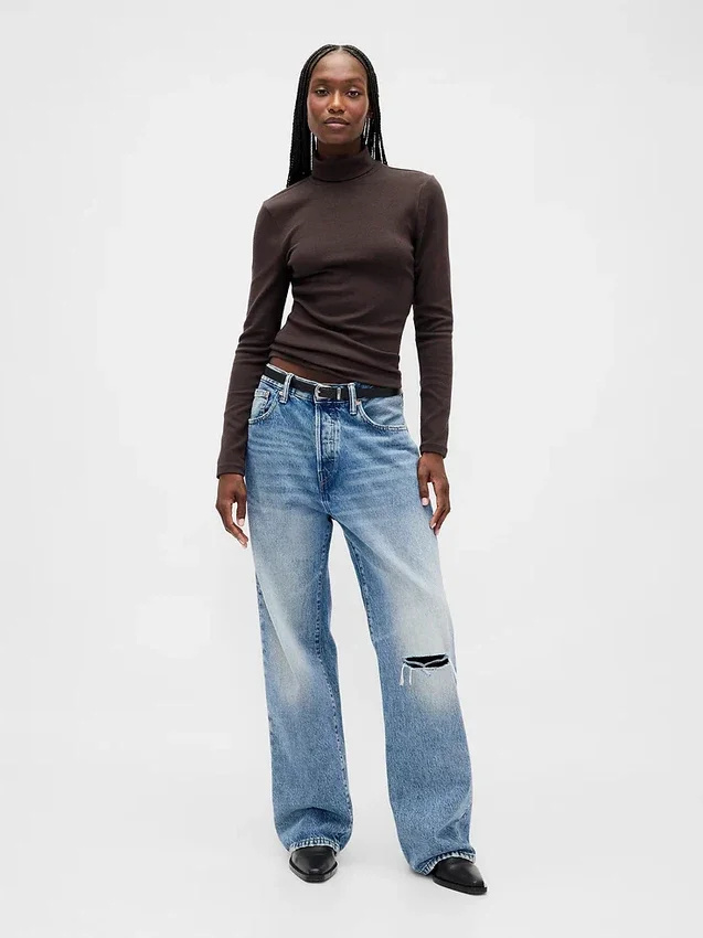 Modern turtleneck