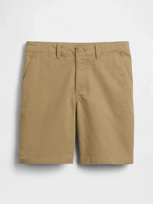 Moderna uniformshorts i khaki för barn
