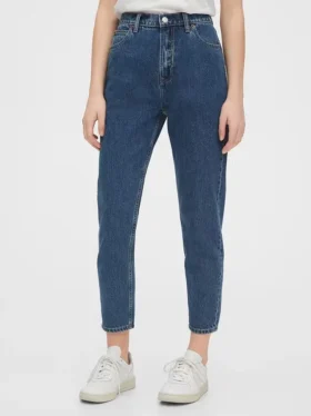 Mom-jeans med hög midja