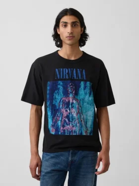 Nirvana T-shirt i tjockt tyg med kort passform och tryck