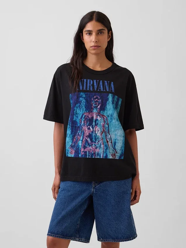 Nirvana T-shirt i tjockt tyg med kort passform och tryck