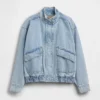Oversized bomberjacka i denim