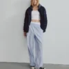 Oversized bomberjacka med stickad kant