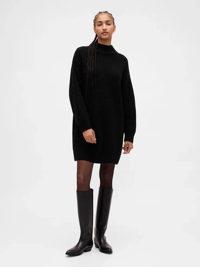 Oversized miniklänning i tröjstil med hög hals