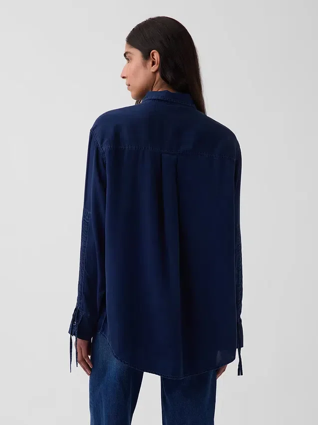 Oversized skjorta i denim med rynkade ärmar