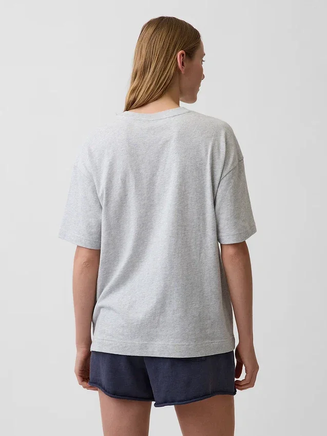 Oversized T-shirt med Brannan Bear-logotyp