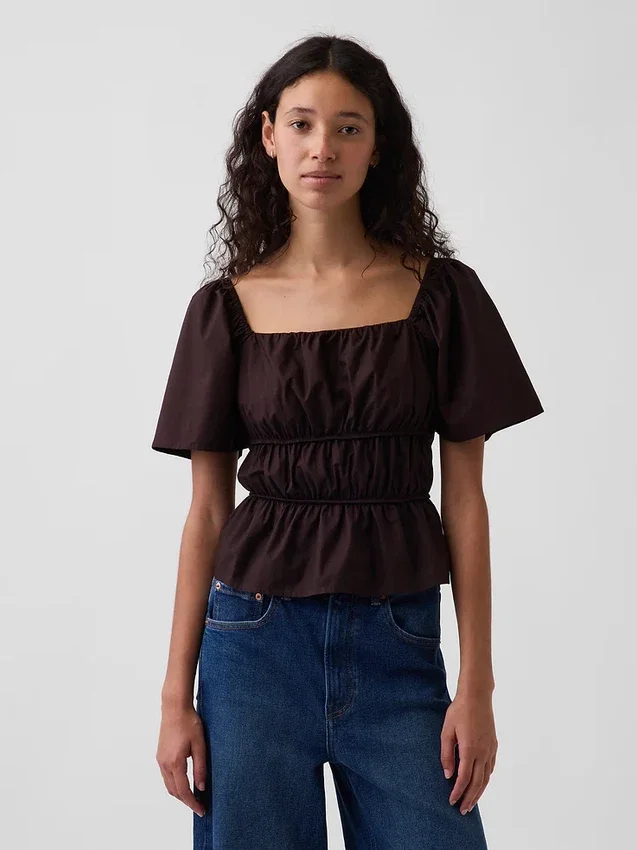 Peplum-top med fyrkantig halsringning