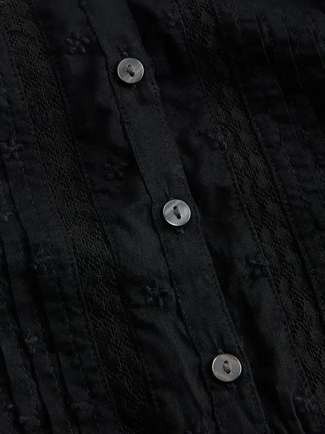 Peplum-top med spetskant