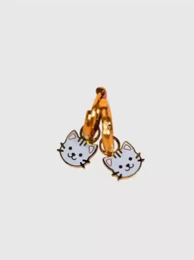 Pierced Co-kattberlocker för Huggie-örhängen
