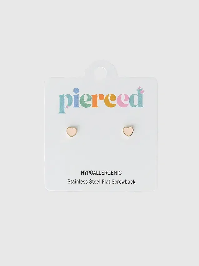 Pierced Co små örhängen med skruvstängning i form av ett persikofärgat hjärta
