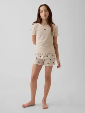 Pyjamas-set för barn i återvunnen ribbstickad tröja och shorts med Brannan Bear