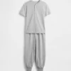 Pyjamas-set med joggingsbyxor i återvunnet material för barn