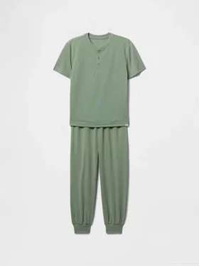 Pyjamas-set med joggingsbyxor i återvunnet material för barn