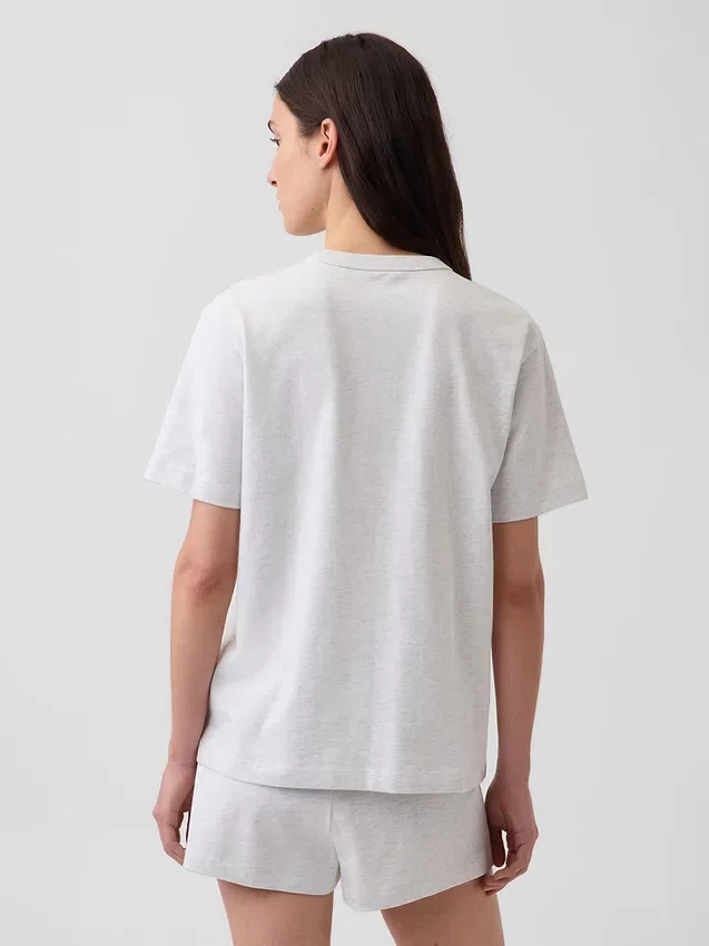 Pyjamas-T-shirt i oversized-modell med Nap-logotyp