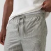 Pyjamasbyxor i avslappnad passform
