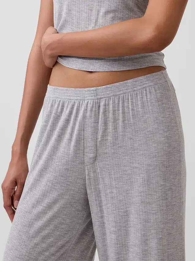 Pyjamasbyxor i mjuk modalribb