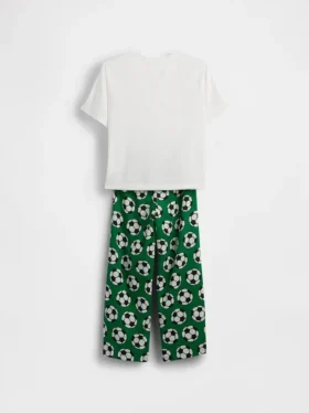 Pyjamaset för barn i återvunnet material
