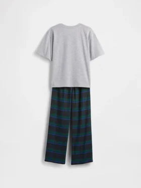 Pyjamaset för barn i återvunnet material