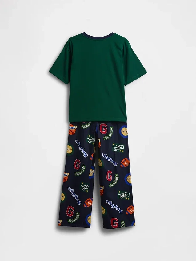 Pyjamaset för barn i återvunnet material