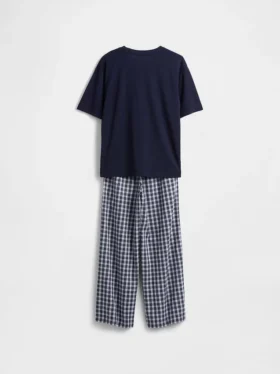 Pyjamaset för barn i återvunnet material