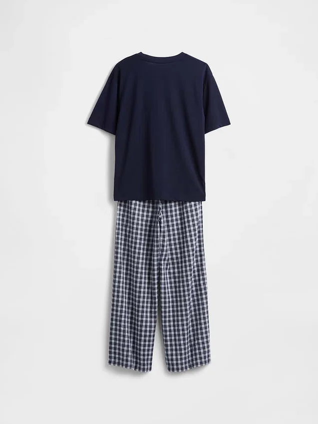 Pyjamaset för barn i återvunnet material